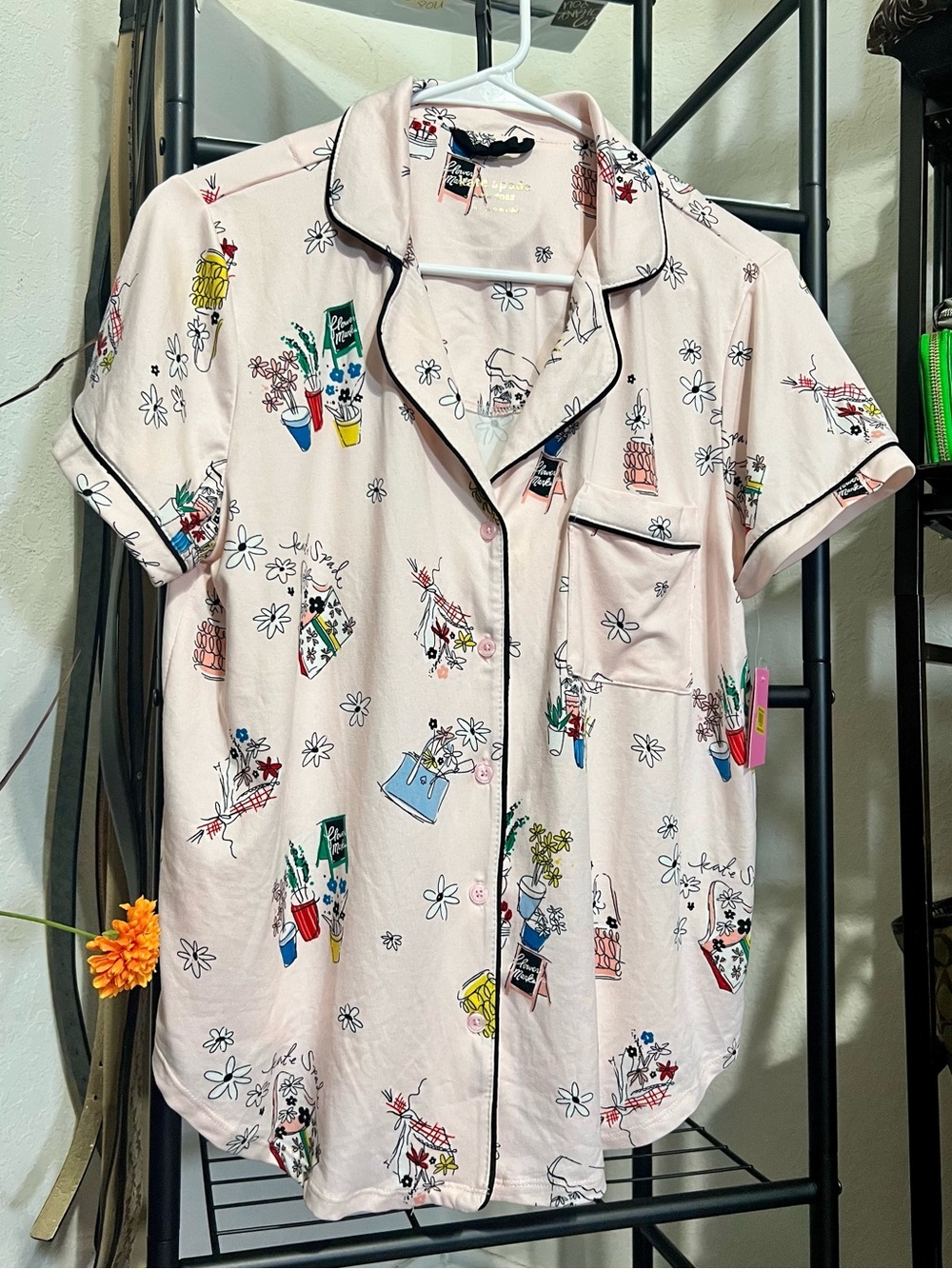 NWT Kate Spade Women's Pink Short Pajama Set with Garden Print - Picture 2 of 8